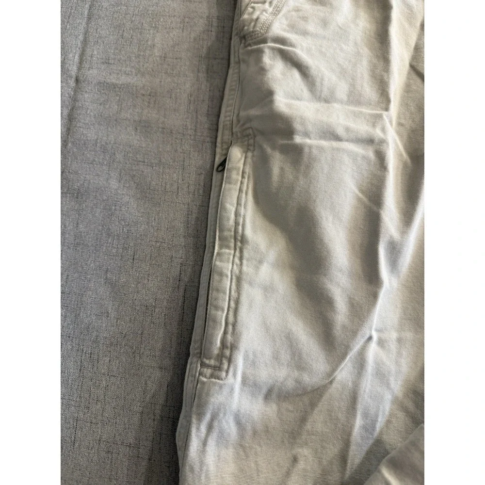 Columbia Ultimate ROC Men's 34x30 Tan Cotton Omni-Shield Cargo Hiking Pants